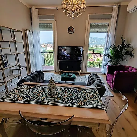 Omega Апартаменты