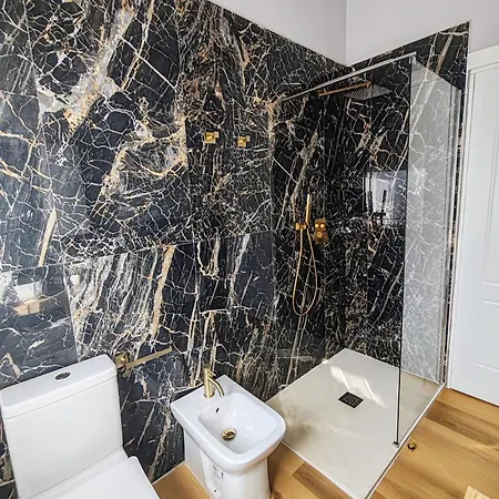 Omega Апартаменты *