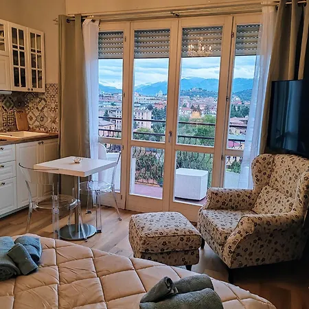 Omega Apartment *