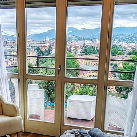 Omega Apartament Brescia